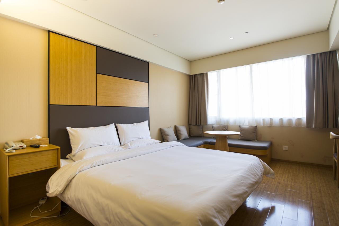 Ji Hotel Taiyuan  Buitenkant foto